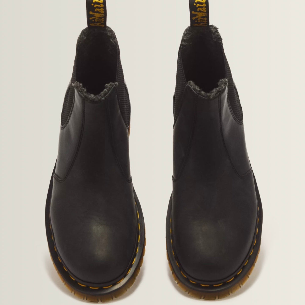 Dr.Martens 2976 WL Crazy Horse Chelsea Boots Black 44057001