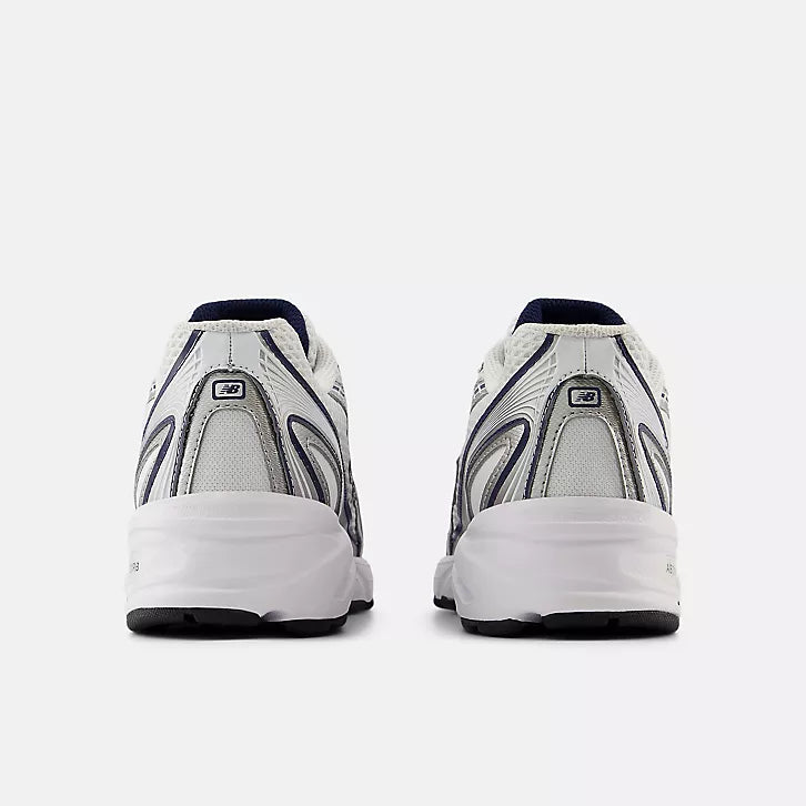 New Balance U740 WN2 Navy Vintage Indigo Shadow Grey