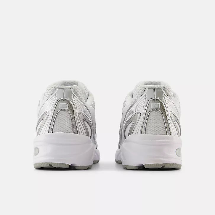 New Balance U740 WM2 White Metallic Silver Reflection