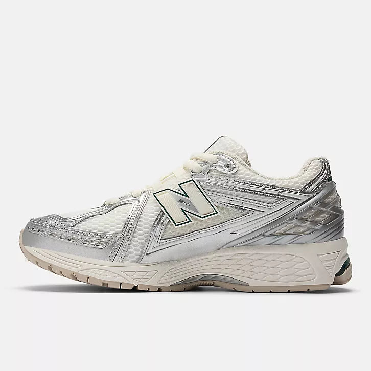 New Balance M1906REE Silver Metallic Sea Salt New Spruce