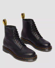 Lade das Bild in den Galerie-Viewer, Dr.Martens 1460 black Ambassador 31981001
