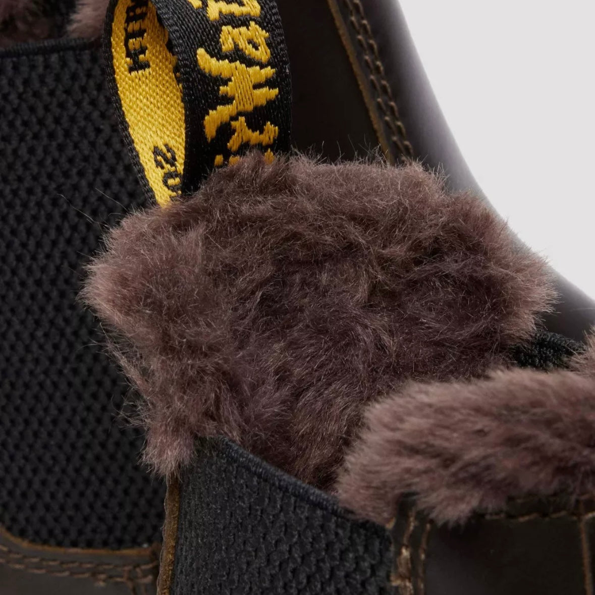 Dr.Martens 2976 Chelsea Boots Leonore Dark Taupe 41415020