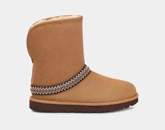 UGG Classic Short Crescent Boot Chestnut 1161770