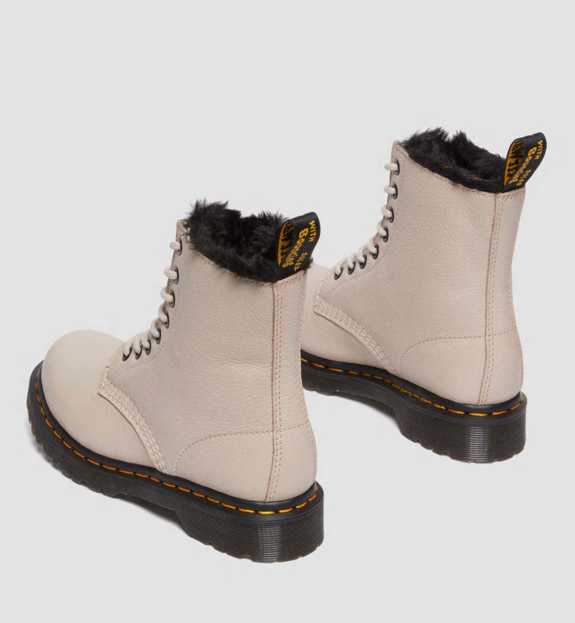 Dr.Martens 1460 Serena Taupe 31301348