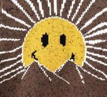 Lade das Bild in den Galerie-Viewer, Market SMILEY® Sunrise Sweater Acorn
