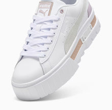 Lade das Bild in den Galerie-Viewer, Puma Mayze Lth Wns white rose quartz 381983-43
