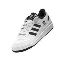 Lade das Bild in den Galerie-Viewer, Adidas Forum Low CL Sneaker White Black IH7918
