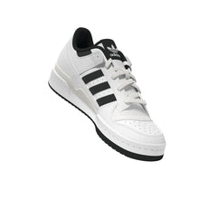 Lade das Bild in den Galerie-Viewer, Adidas Forum Low CL Sneaker White Black IH7918
