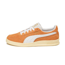 Lade das Bild in den Galerie-Viewer, PUMA Indoor Soft Bright Melon 401136-02
