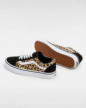 Lade das Bild in den Galerie-Viewer, VANS Old Skool Animal Black Leo VN000CR5CJK
