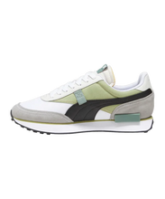 Lade das Bild in den Galerie-Viewer, Puma Future Rider Play On Sneaker White Kiwi 393473-05
