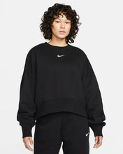 Lade das Bild in den Galerie-Viewer, Nike Sportswear Phoenix Fleece Sweatshirt Black DQ5761-010
