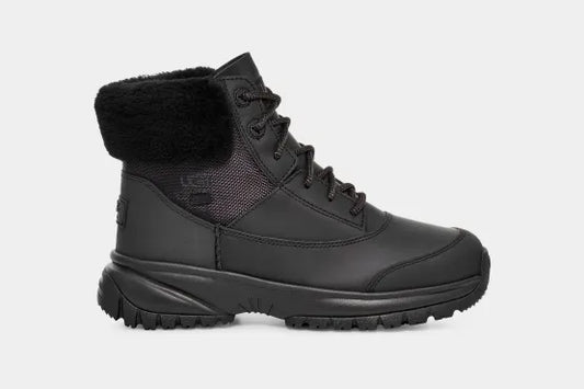 UGG Yose Fluff 2 Boot Black 1130901