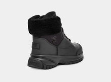 Lade das Bild in den Galerie-Viewer, UGG Yose Fluff 2 Boot Black 1130901
