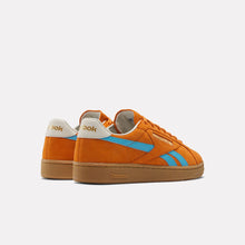 Lade das Bild in den Galerie-Viewer, Reebok Club C Grounds UK Terracotta Bold Cyan Bone 100074846
