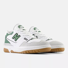 Lade das Bild in den Galerie-Viewer, New Balance BB550ESB White Green Grey
