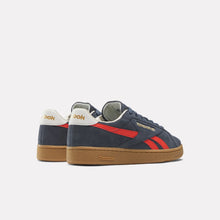 Lade das Bild in den Galerie-Viewer, Reebok Club C Grounds UK East Coast Blue Dynamic Red Chalk 100074847
