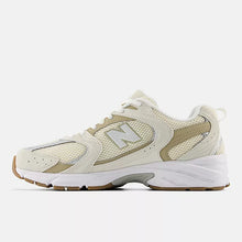 Lade das Bild in den Galerie-Viewer, New Balance MR530 GB Linen
