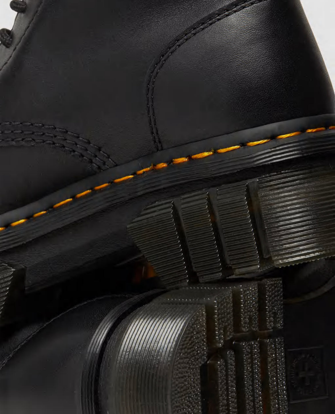 Dr.Martens Audrick Nappa Lux Plateau Black 27149001