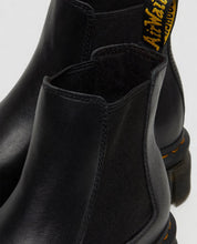Lade das Bild in den Galerie-Viewer, Dr.Martens Audrick Nappa Lux Plateau Chelsea Boots Black 27148001
