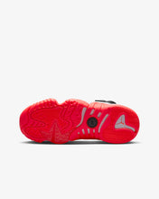 Lade das Bild in den Galerie-Viewer, Nike Jordan Jumpman Two Trey Black White Red DQ8431-016
