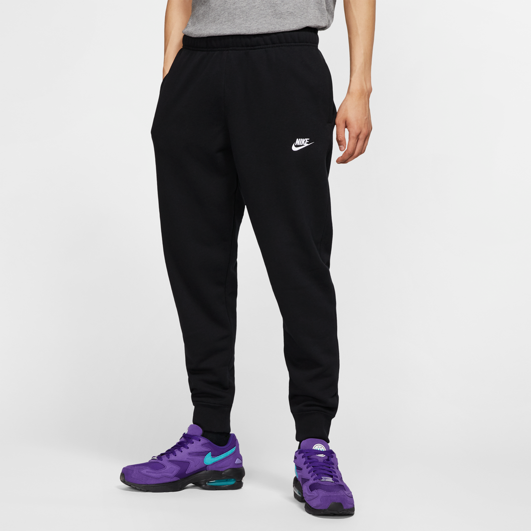 Nike Sportswear Club Jogginghose schwarz BV2679-010