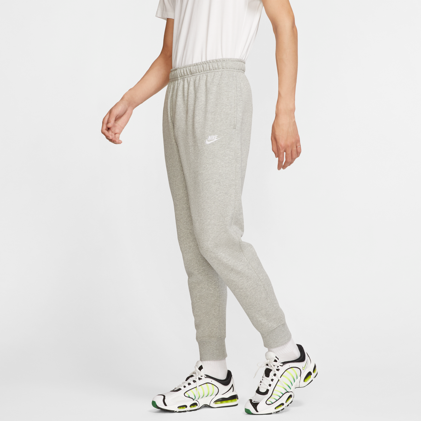 Nike Sportswear Club Jogginghose grau BV2679-063