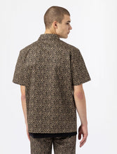 Lade das Bild in den Galerie-Viewer, Dickies Silver Firs Kurzarm Hemd Leopard Print
