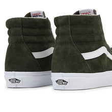 Lade das Bild in den Galerie-Viewer, VANS SK8-HI Pig Suede Mud Green VN0A4BVT50K
