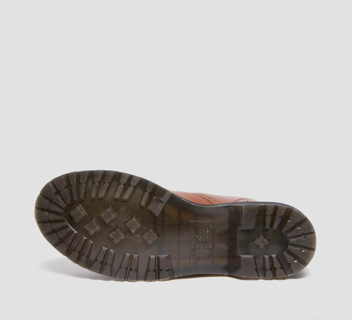 Dr.Martens 1460 Serena Tan Farrier 27782225