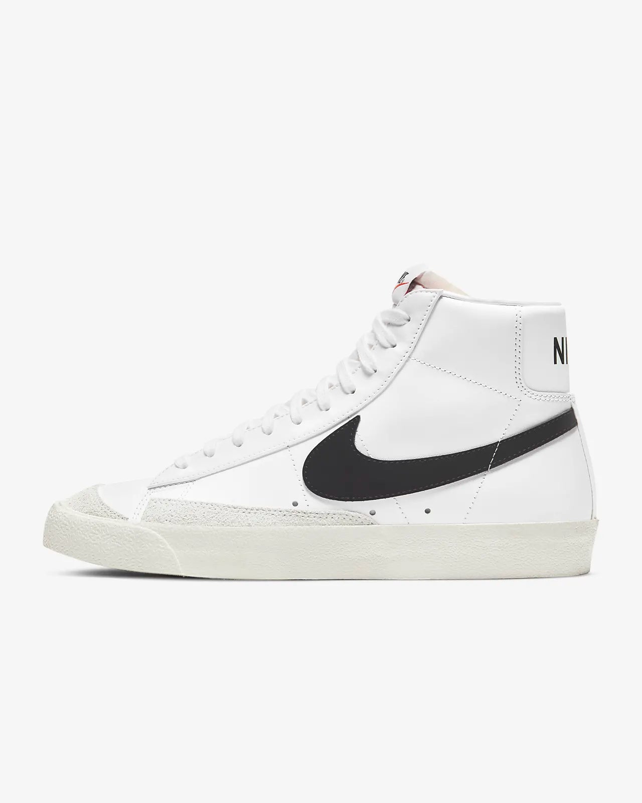 Nike Blazer Mid ‘77 white black BQ6806-100
