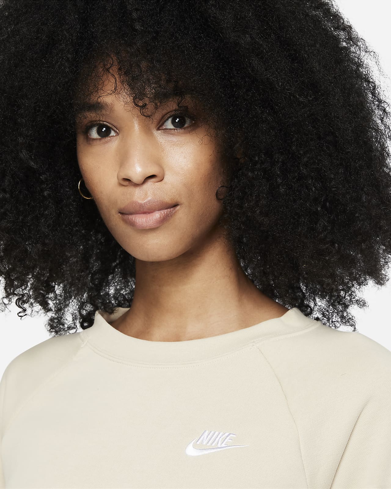 Nike Sportswear Essential Sweatshirt beige BV4110-206
