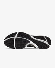 Lade das Bild in den Galerie-Viewer, Nike Air Presto Black White CT3550-001
