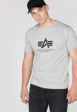 Lade das Bild in den Galerie-Viewer, Alpha Industries Basic T-Shirt grau 100501-17
