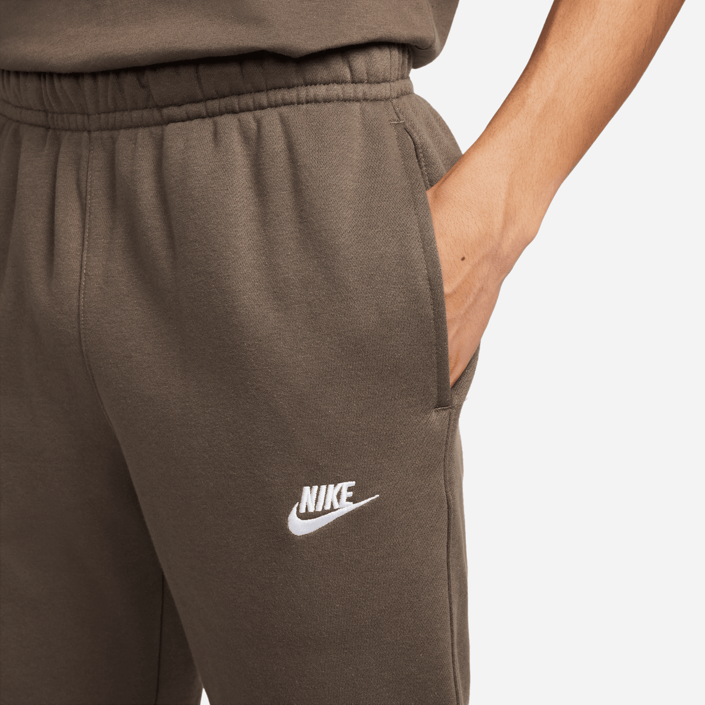 Nike Sportswear Club Jogginghose Fleece ironstone BV2737-004