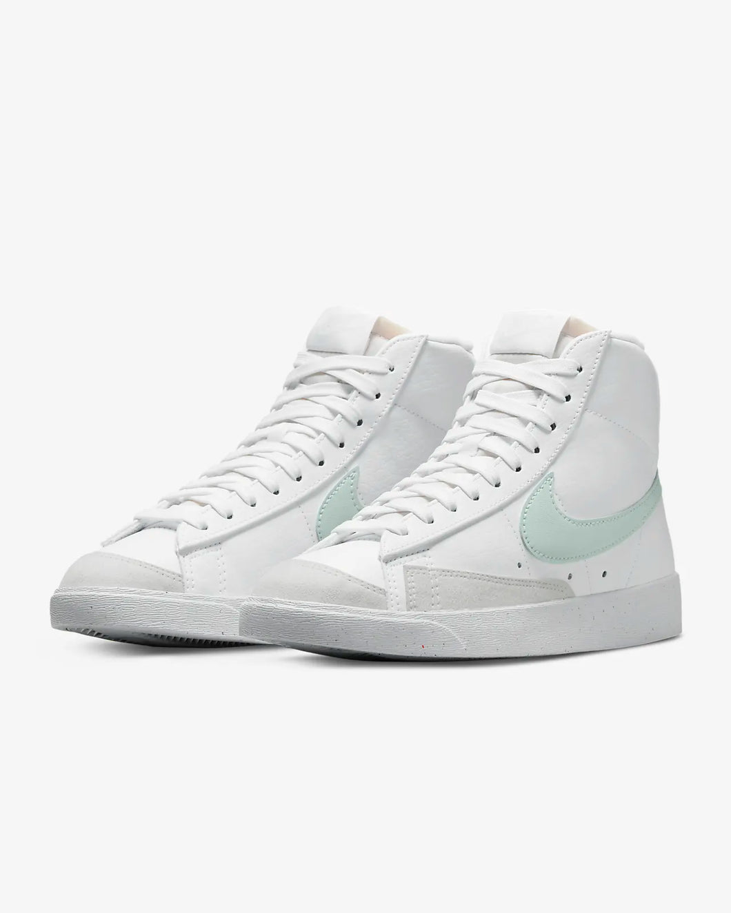 Nike Blazer Mid ‘77 Next Nature white barelygreen DQ4124-102