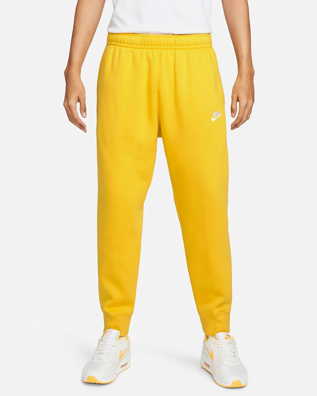Nike Sportswear Club Jogginghose Fleece Vivid Sulfur BV2671-709