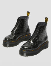 Lade das Bild in den Galerie-Viewer, Dr.Martens Sinclair Plateau Gunmetal Wild Croc 27318029
