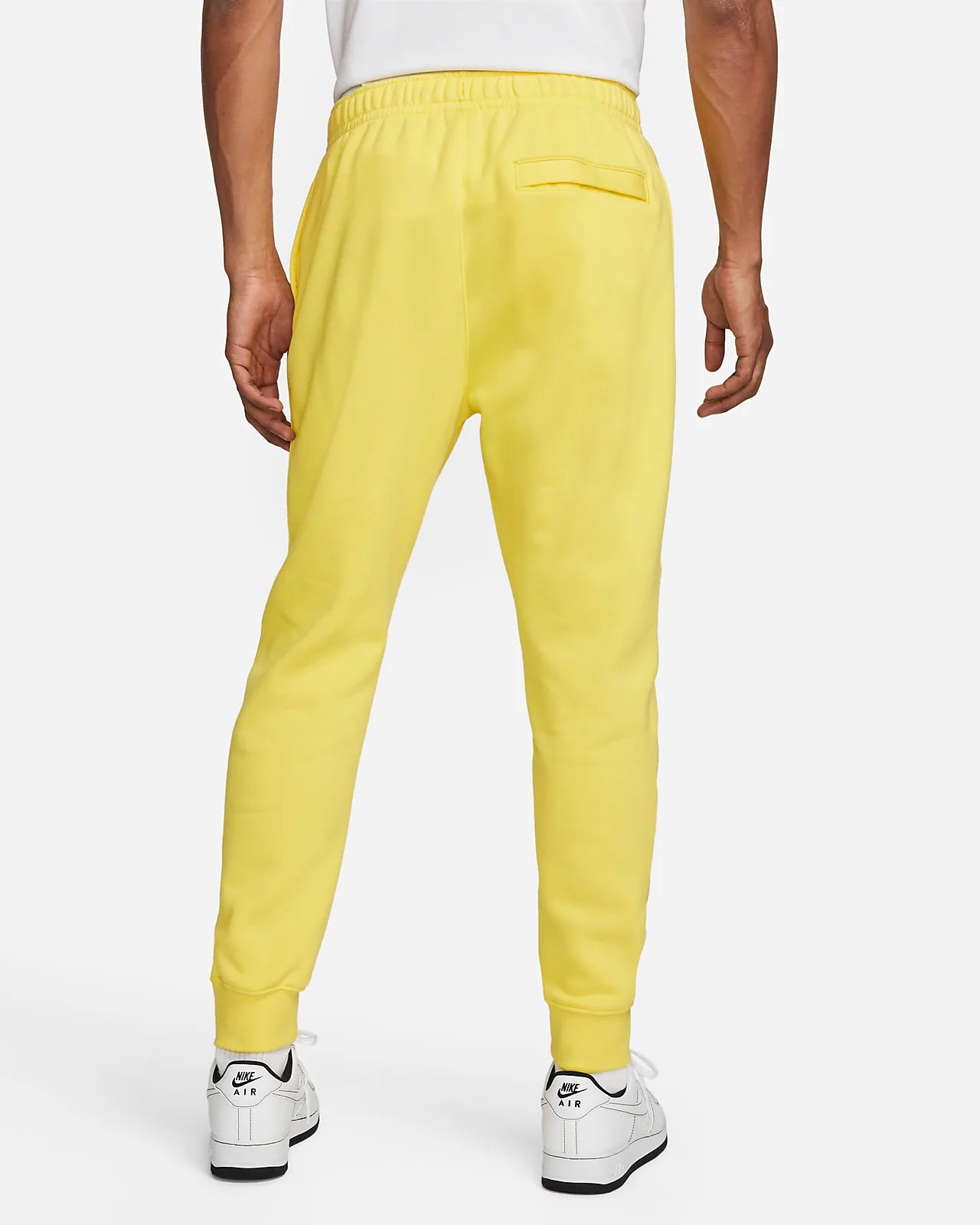 Nike Sportswear Club Jogginghose Fleece Yellow Strike BV2671-765