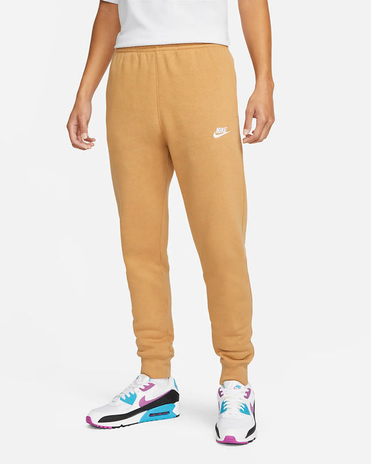 Nike Sportswear Club Jogginghose Fleece Elemental Gold BV2671-722