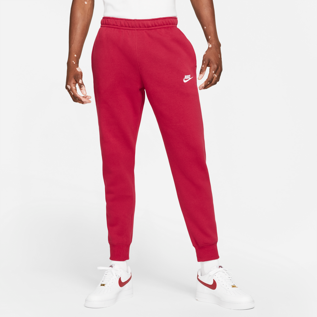 Nike Sportswear Club Jogginghose Fleece Granatapfelrot BV2671-690