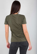 Lade das Bild in den Galerie-Viewer, Alpha Industries New Basic T-Shirt WMN olive 196051-142
