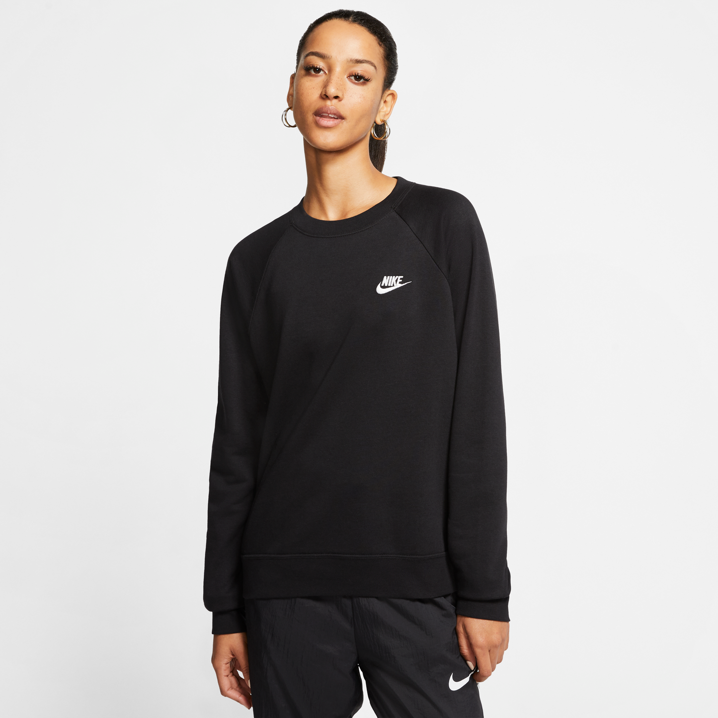Nike Sportswear Essential Sweatshirt black BV4110-010