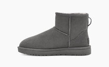 Lade das Bild in den Galerie-Viewer, UGG Classic Mini 2 Boot Grey 1016222
