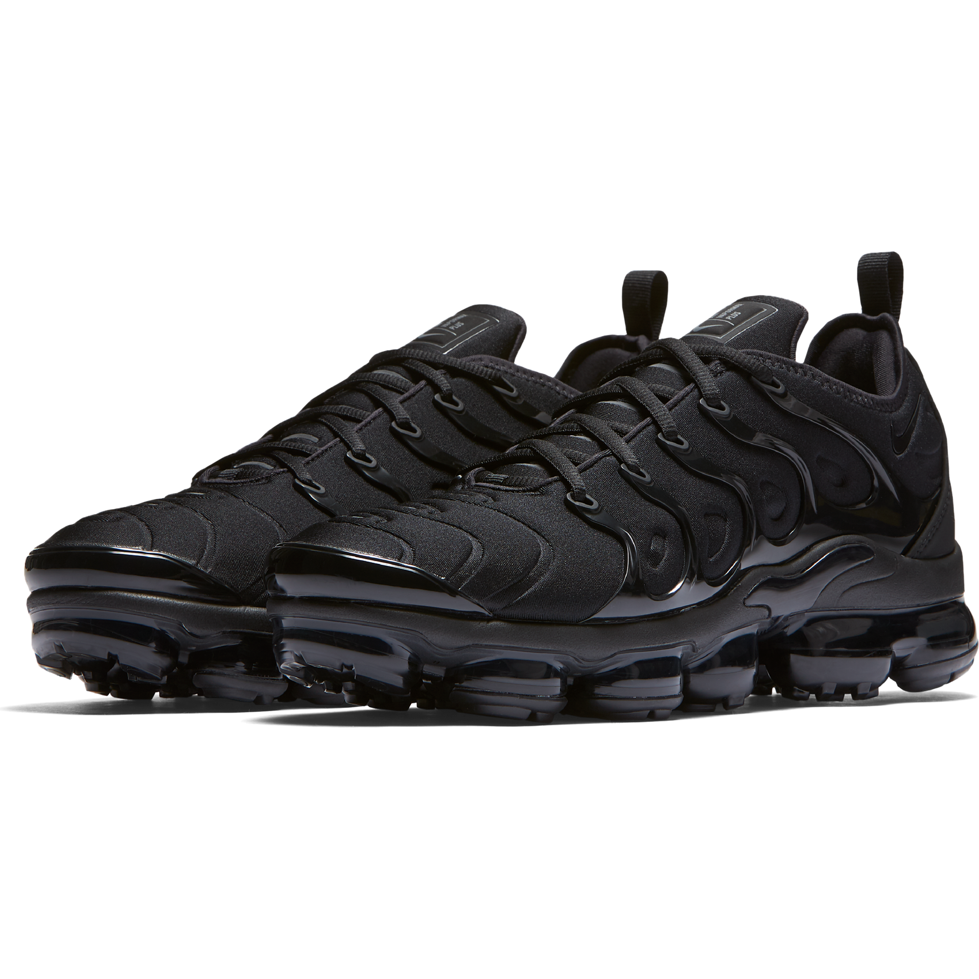 Black vapormax triple black online