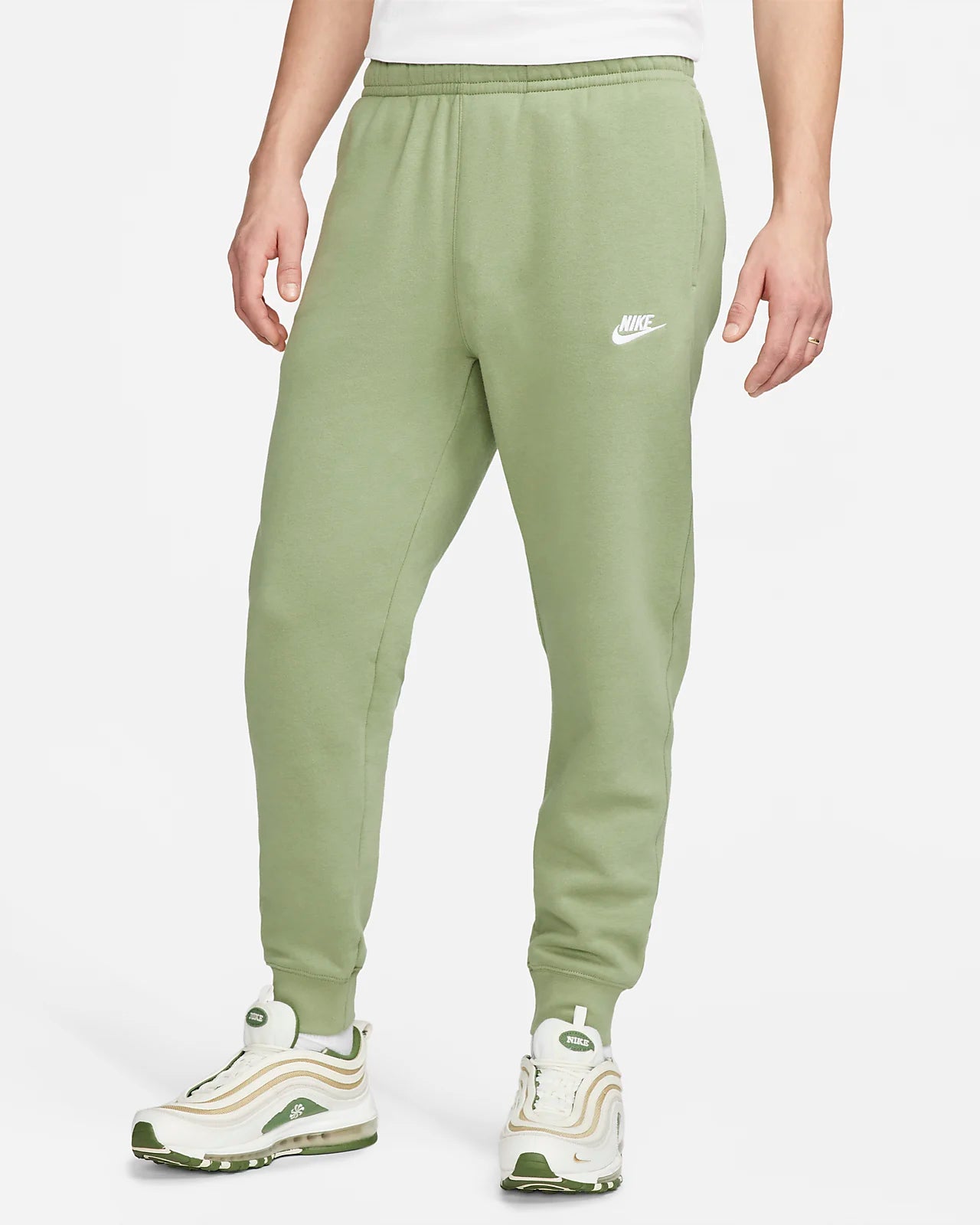 Nike Sportswear Club Jogginghose Fleece Oilgreen BV2671-386